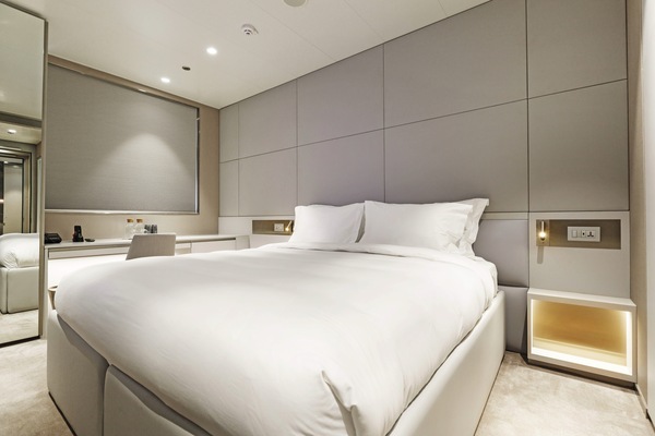 Emerald Cruises, Emerald Sakara, Oceanview 1.jpg